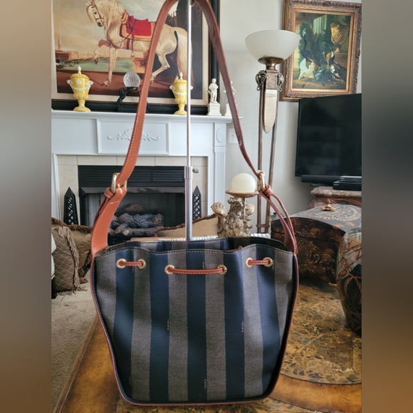 Fendi Paquin shoulder bag - Picture 2 of 12